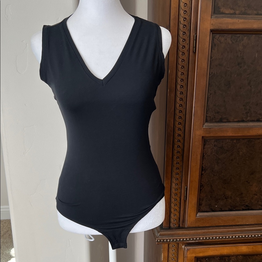 SPANX Black V-Neck Sleeveless Bodysuit
